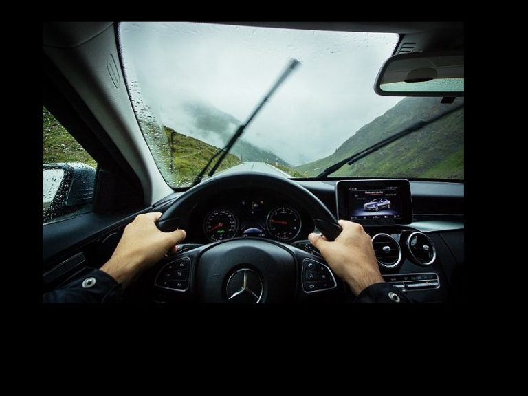 A Lawyer’s Car Insurance Tips You Need To Know…